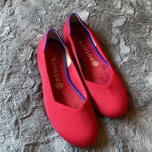 Rothy’s “The Falat”